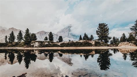 Mountains Reflection In The Lake Wallpaper 3840x2160 4k Ultra Hd