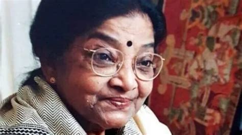 Legendary Rabindra Sangeet Singer Sumitra Sen Passes Away Aged 89 Mamata Banerjee Says