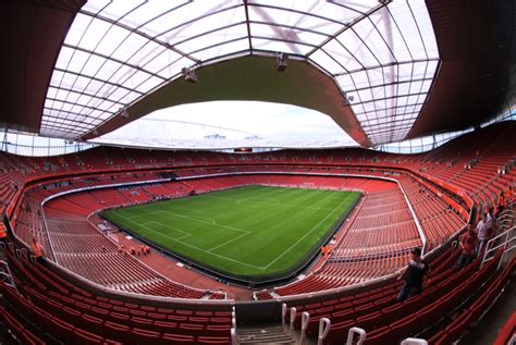 Welcome to the official facebook page of arsenal football club. Visit The Emirates Stadium, The Headquarters of Arsenal FC ...