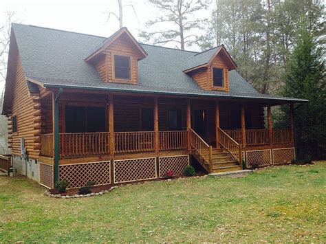 Book your dream vacation with travelocity. Lake Lure cabin rental - Riverside Cabin (With images ...