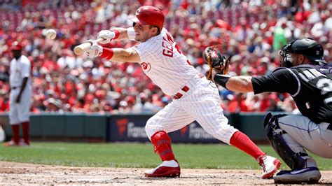 Giants Acquire Veteran 2b Gennett From Reds Abc7 San Francisco