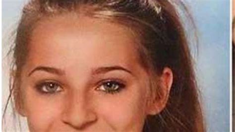 Isis Teenage Poster Girl Samra Kesinovic Beaten To Death As She Tried To Flee The Group