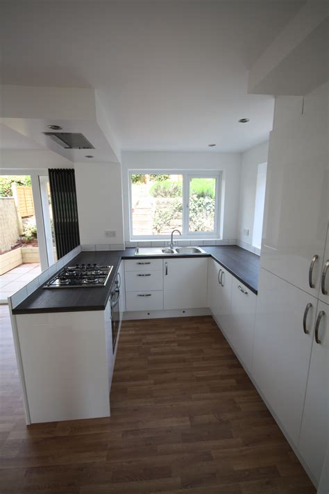 Top selected products and reviews. gloss white kitchen peninsular units with flush ceiling ...
