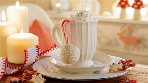 Thorntons christmas chocolate makes a wonderful gift for colleagues, friends, family and loved ones. Christmas Hot Chocolate Wallpaper | 2016 Christmas Hot ...
