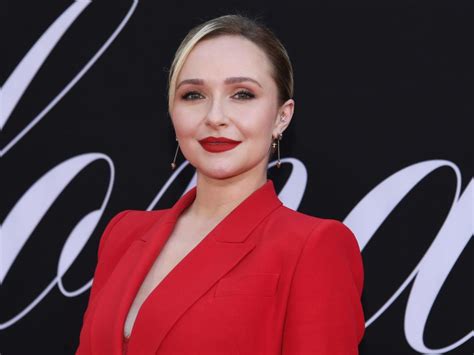 scream star hayden panettiere says she willed her character back into existence after