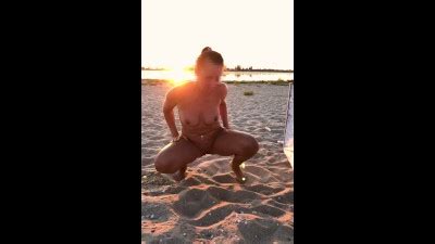 Tanned Girl Pees On Public Naked Beach Oh Yes I Love To Piss In Public