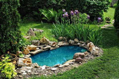 15 Awe Inspiring Garden Ponds That You Can Make By Yourself Garden