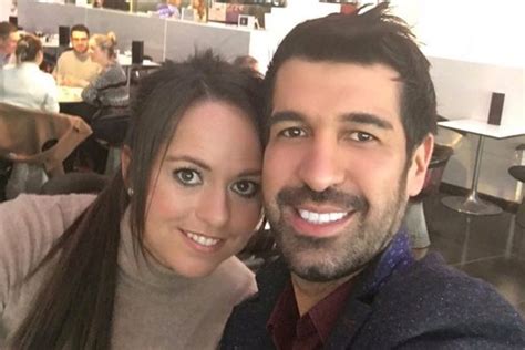 Karen Danczuk’s New Lover Reveals Couple Take Nine Selfies Together At A Time Because He S