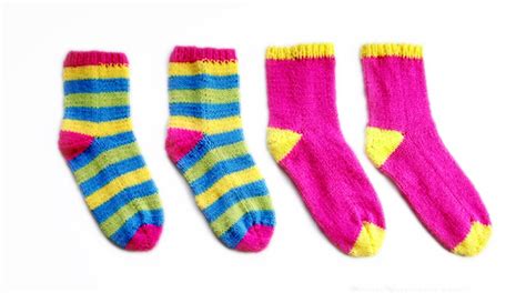 Check spelling or type a new query. Super-Easy Socks That You Knit Flat | Make: