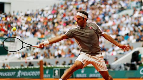 8 in the world, defeated dominik koepfer in the third round on saturday at rolland garros. Same Old Roger Federer Shines at the New-Look French Open ...