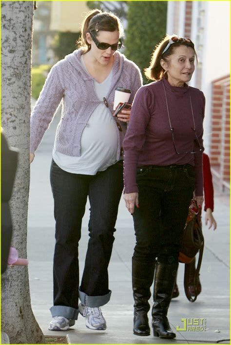 Jennifer Garner Sees Sex Therapist Holly Hein Photo 1623761 Holly