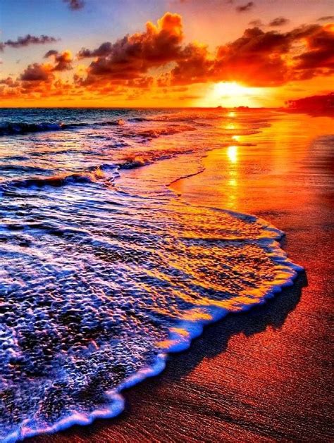 A Breathtaking Sunset On A Beautiful Beach Scenery Beautiful Sunset