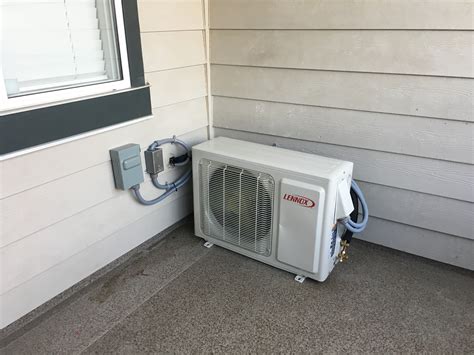 This sleek, compact ac features 115v and 10000 btu to deliver the blast of chilly air needed to eliminate the heat in up to 450 sq ft of space. Ductless Mini Split Air Conditioner - Trust Home Comfort