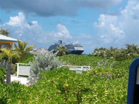 Holland America "MS Zuiderdam" docked at Half Moon Cay Island | Holland