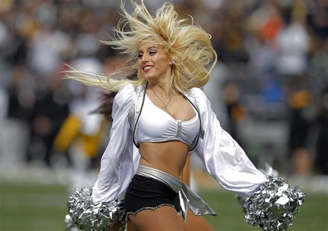 Raiderettes Lawsuit A Settlement To Cheer About