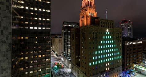 Holiday Lighting Of Plummer Building Mayo Clinic History And Heritage