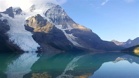 This Is What 8 Hours Of Backpacking Can Get You Berg Lake Mt Robson