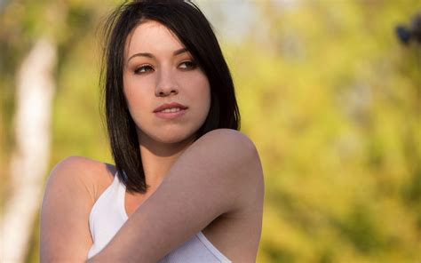 1920x1080 Resolution Woman Wearing White Tank Top Taking Selfie Hd