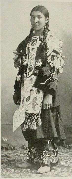 Ojibwa Woman 1901 Native American Indians Native American History