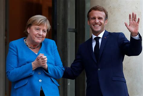 Merkel Se Despide De Macron Y Promete Que Hará Lo Que Esté En Su Mano