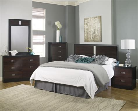 Hope you're good at counting! HURLEY BEDROOM PACKAGE - BLACK w/ COLONIAL CHERRY | Buy ...