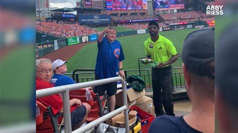 Mystery Cubs Fan In Busch Stadium Shares Story Behind Kindness Ksdk