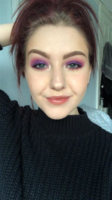 To make layered hair stay straight, use a straightener. Never wear my hair straight, and never wear purple! CCW! 🔮 ...