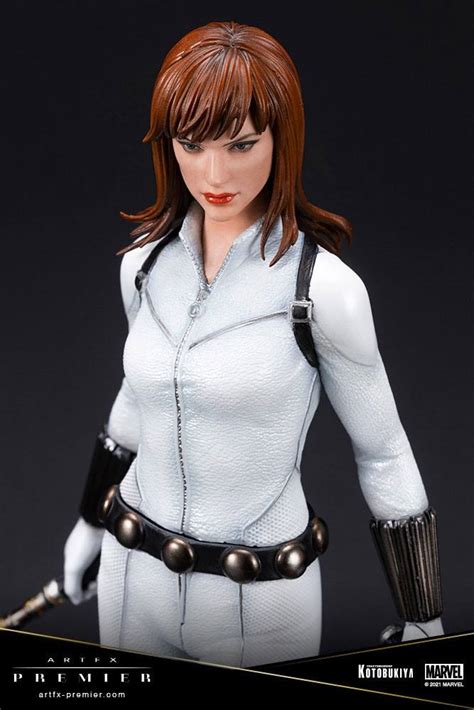 Marvel Universe Black Widow White Costume Limited Edition Artfx 1