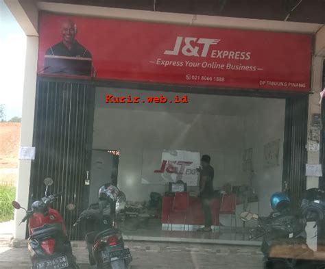 Dalam tempoh yang singkat jnt lonjakan perniagaan dan jenama j&t express banyak dibantu dengan peningkatan mendadak portal membeli pejabat cawangan j&t kelantan. Alamat Agen J&T Express Di Tanjung Pinang - INFO KURIR
