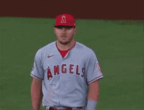 Mike Trout Laa Angels  Mike Trout Laa Angels Pitchingto Anaheim Discover And Share S