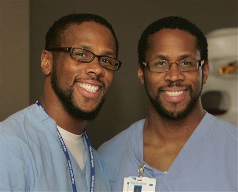 Twin Doctors From Lake County Team Up On The Amazing Race