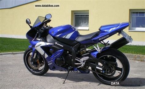 2003 Yamaha Yzf R1