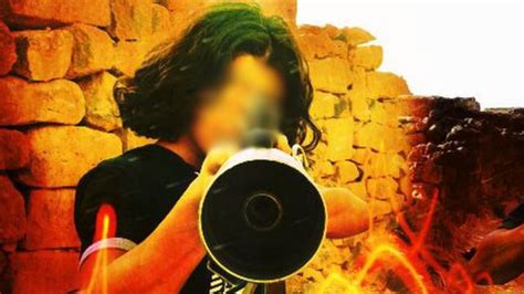 Menino De 13 Anos Treina Para Ser Jihadista Na Síria Bbc News Brasil