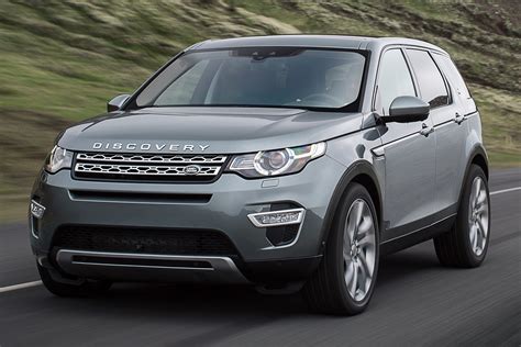land rover discovery sport  seat small suv debuts lrdiscoverysport