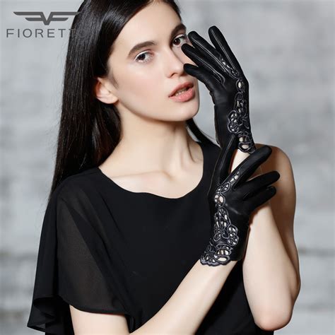 Fioretto Winter Fashion Women Genuine Leather Gloves Black Touchscreen
