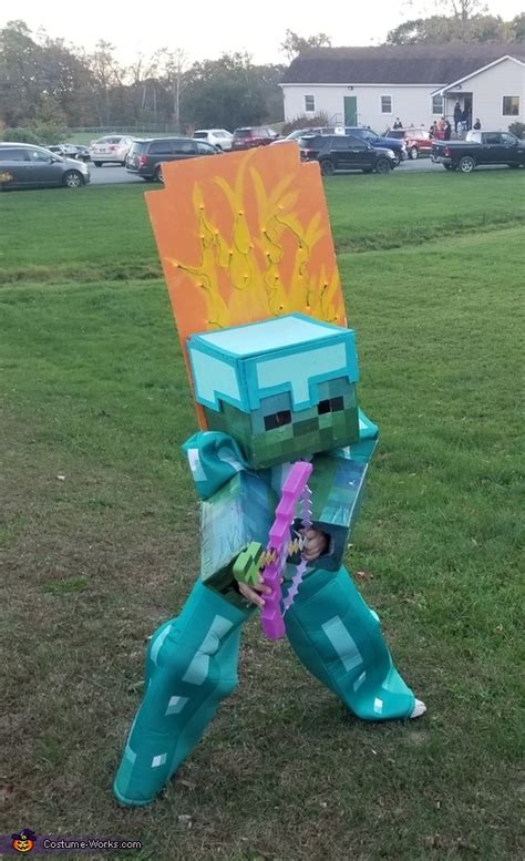 Minecraft Zombie Halloween Costume