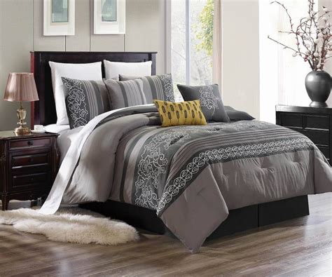 Oversized King Size Comforters A Super King Size Comforter Can Run