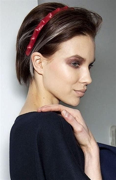 Little girls have a way of melting hearts, especially with cute haircuts! School Hairstyles 2013 for Girls | HairStyle for Womens