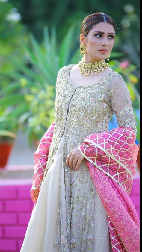 Ayeza Khan Pakistani Bridal Dresses Pakistani Fashion Party Wear