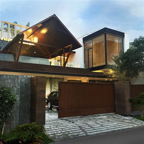 Luxury homes have one in front of the entrance to our house. 7 Entrance Gate Design Ideas for Indian homes