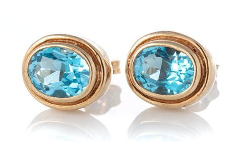 9ct Gold Blue Topaz Stud Earrings Earrings Jewellery