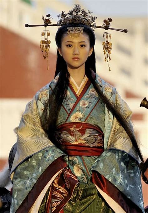 Ancient Chinese Princess Clothing And Headpiece Chinese Princess