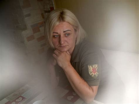 Rusija I Ukrajina Ukrajinski Ratni Zarobljenici Tvrde Da Su Mu Eni U