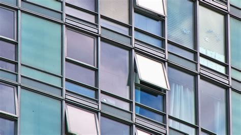 Download Wallpaper 3840x2160 Building Windows Architecture Glass