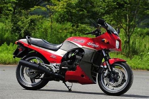 Kawasaki Gpz 900 R Ninja Moto Depoca Qui Scheda Video E Foto