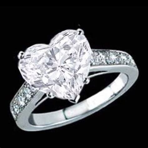 Pin By Dana Biggers On Fashion Beautiful Rings Heart Shaped Diamond Ring Heart Shaped