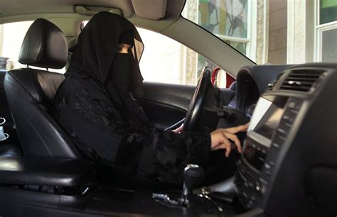 Saudi Women Rise Up Quietly And Slide Into The Drivers Seat The New York Times