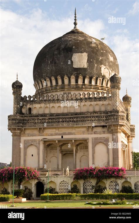 The Domed Mausoleum Of Muhammad Quli Qutb Shah 1580 1611 At The Site