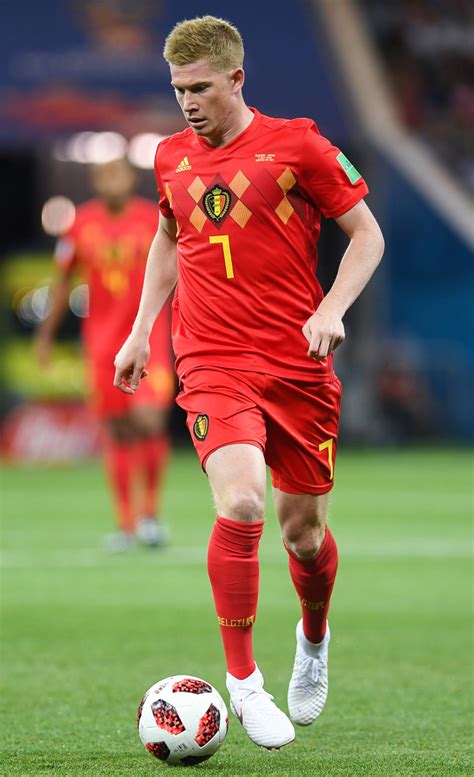 His father was involved in the oil investment business and hence his family was almost always on the move due to business purposes. Kevin De Bruyne - Wikipedia tiếng Việt