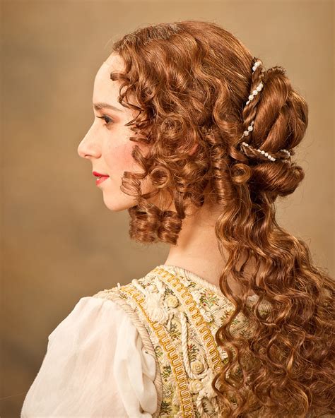 Renaissance Allisonlowery Renaissance Hairstyles Historical